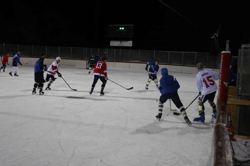 gal/Eishockeyspiel in Toblach/2008-02-02 SVR Eishockey 060.jpg